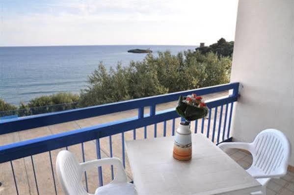 Hotel Baia Delle Sirene Marina di Camerota Bagian luar foto